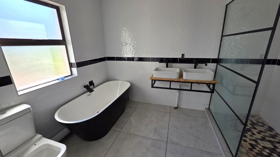 To Let 3 Bedroom Property for Rent in Estate D Afrique North West